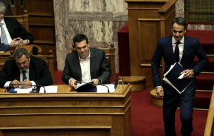 Σεραφείμ Κοτρώτσος: “Πρόβα εκλογών” εν μέσω (εθνικών) κινδύνων
