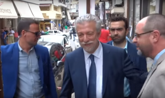ΣΥΡΙΖΑ: Στημένα επεισόδια από ακροδεξιούς με συμμετοχή στελεχών της ΝΔ οι αποδοκιμασίες κατά υπουργών