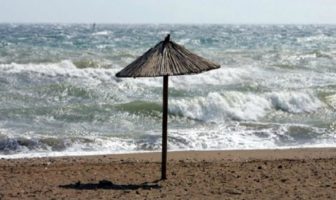 Ο καιρός το τριήμερο – Ηλιοφάνεια αλλά και βοριάδες έως 8 μποφόρ