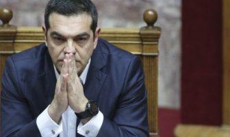 Economist: Ο Τσίπρας θα πιει το κώνειο στις εκλογές