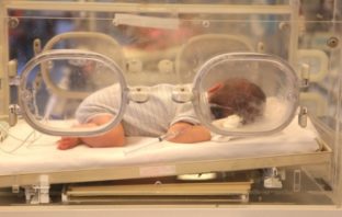 ΟΗΕ: Ένα βρέφος ή μια έγκυος πεθαίνει κάθε 11 δευτερόλεπτα