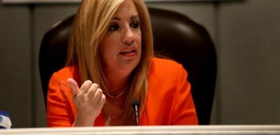 Γεννηματά για Πολάκη: Έχει μάθει να γκρεμίζει κι όχι να ακούει