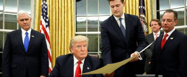 Handelsblatt: Ομιχλώδεις οι επιπτώσεις στην Ελλάδα από την προεδρία Τραμπ