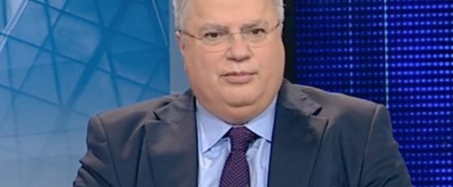 Κοτζιάς: Ο Τραμπ θα στήσει γέφυρες με τη Μόσχα για να απομονώσει την Κίνα