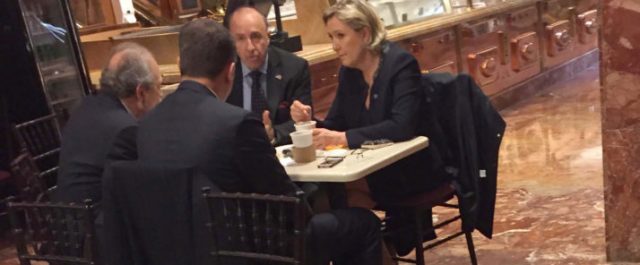 Η φωτογραφία στον Trump Tower που πρόδωσε τη Λεπέν- Ραντεβού με funds για χρηματοδότηση…