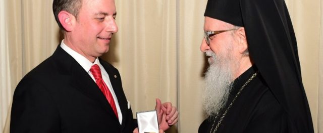 Πύρινος λόγος υπέρ Ορθοδοξίας και Πατριαρχείου από τον Ελληνοαμερικανό συνεργάτη του Τραμπ Ρέϊνς Πρίμπους