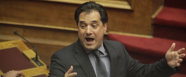 Κόντρα στο…κόκκινο: Ποιον δημοσιογράφο αποκάλεσε ο Άδωνις “κατακάθι”
