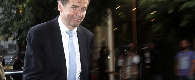 Κυνισμός Τόμσεν: 21 (ακόμα) χρόνια με υψηλή ανεργία θα ζήσει η Ελλάδα!