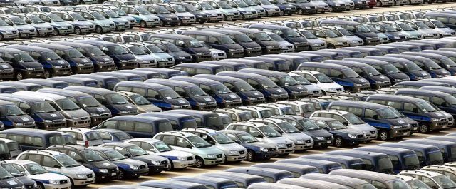 Προς μείωση τα τέλη ταξινόμησης – Πιο φθηνά τα ΙΧ