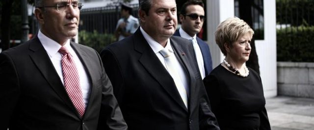 Οργή Καμμένου για τη διαφοροποίηση του συνεπώνυμου βουλευτή των Αν.ΕΛ- “Διορθώνει” ο βουλευτής