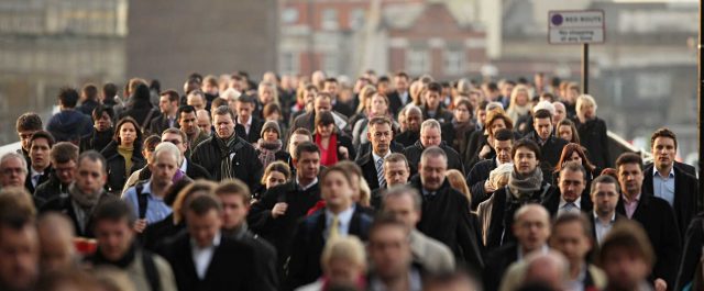 Brexit: Οι εκπατρισμένοι Βρετανοί και Ευρωπαίοι εργαζόμενοι αγωνιούν