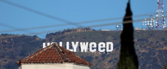 Φαρσέρ άλλαξε την εμβληματική επιγραφή Hollywood [φωτο]