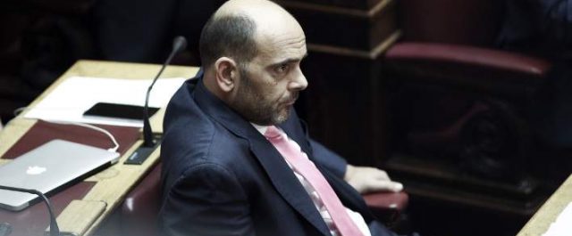 Εμπρηστική επίθεση στο αυτοκίνητο του βουλευτή της ΝΔ Ιάσονα Φωτήλα