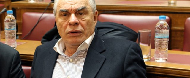 Συγγνώμη Γιακουμάτου για τις δηλώσεις του ότι η ομοφυλοφιλία είναι κολλητική