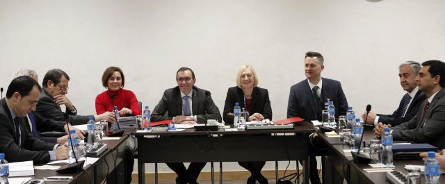 Γερμανικός Τύπος: Εργοθεραπεία οι διαπραγματεύσεις για το Κυπριακό