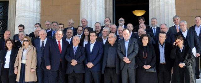 Οι υπουργοί στους…δρόμους- Το σχέδιο Μαξίμου για εκστρατεία σε όλη τη χώρα