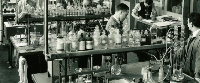 Σεραφείμ Π. Κοτρώτσος: Από τη Siemens στη Novartis, θα το αφήσουμε κι αυτό να…προσπεράσει;