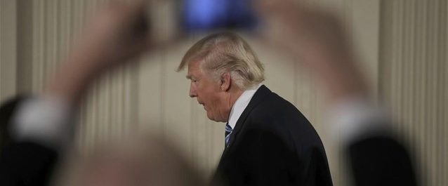 «Ήπια συμπτώματα» Covid-19 εκδήλωσε ο Τραμπ