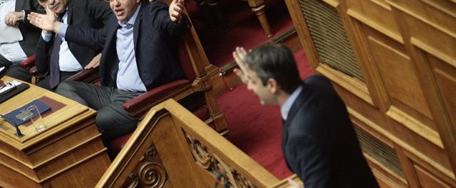 Σύγκρουση Τσίπρα- Μητσοτάκη: Διακαναλική ο ένας, δήλωση ο άλλος…