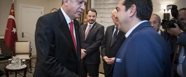 Τσίπρας προς Ερντογάν: Να γίνει στο υψηλότερο επίπεδο η διάσκεψη της Γενεύης