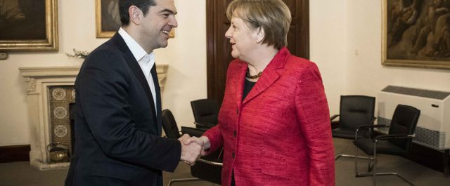 Μέρκελ και Τσίπρας συμφώνησαν να κλείσει γρήγορα η αξιολόγηση