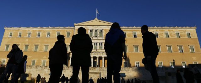 Die Presse: Απομακρύνονται οι πρόωρες εκλογές, διαφαινόμενη συμφωνία Αθήνας-Θεσμών