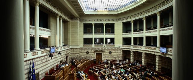 Από τη δημοσιογραφία στα ψηφοδέλτια- Ποιοι δημοσιογράφοι σκέφτονται την…Βουλή