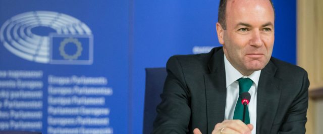 Νέα παρέμβαση Βέμπερ: “Δεν θα αποφασίζουν Τραμπ και ΗΠΑ για την Ελλάδα και την Ευρωζώνη”