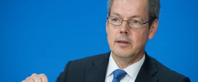 Μπόφινγκερ (σύμβουλος Μέρκελ): Θα ήταν μοιραίο για την Γερμανία και την Ευρωζώνη ένα Grexit