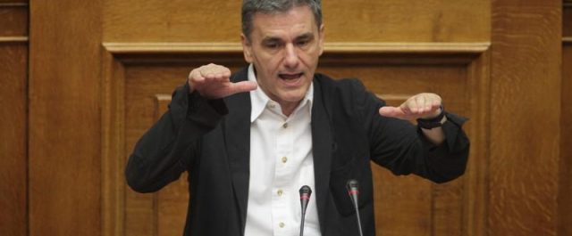 Τσακαλώτος στη Βουλή: Από τα μέτρα κάποιοι θα χάσουν και κάποιοι θα κερδίσουν