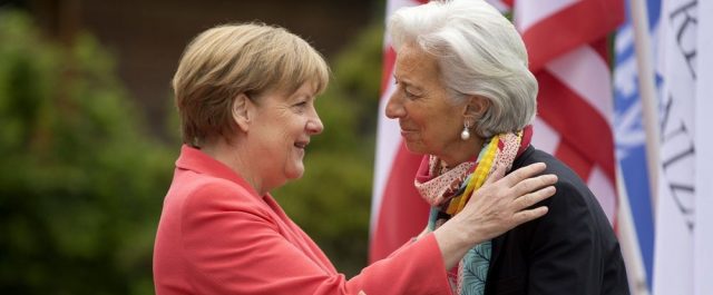 Λαγκάρντ: Συνταξιοδοτικό και χρέος προϋποθέσεις για συμμετοχή του ΔΝΤ στο ελληνικό πρόγραμμα