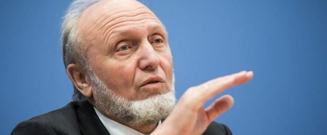 Χανς Βέρνερ Ζιν: Τον Ιούνιο του 2015 ο Σόϊμπλε είχε πείσει 15 υπουργούς του Eurogroup για Grexit!