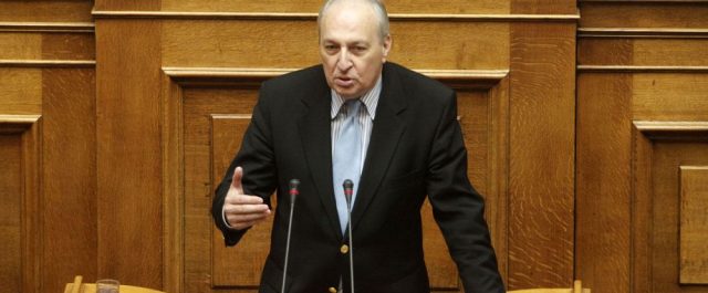 Πέθανε ξαφνικά ο πρώην υπουργός Ευάγγελος Μπασιάκος