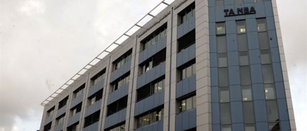 ΔΟΛ: Η ΕΣΗΕΑ κατηγορεί τον Ψυχάρη, ο Καρακούσης γράφει ότι είναι “εξουθενωμένος, χωρίς δυνατότητες”