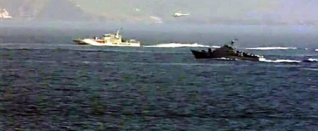 Το Αναντολού “στήνει” δήθεν ναυμαχίες στα Ίμια