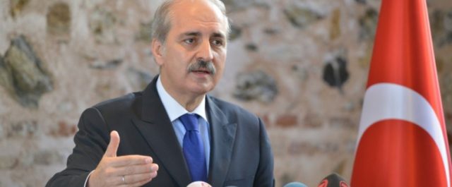 Διπλή πρόκληση από “Γκρίζους Λύκους” και κυβερνητικό εκπρόσωπο σε…πολεμική ατμόσφαιρα