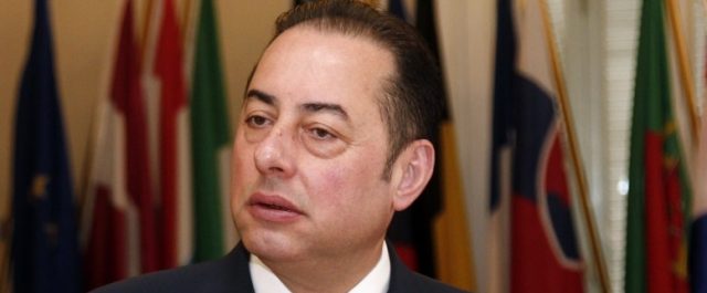 Πιτέλα: Καταδικάζουμε τον Σόϊμπλε, δεν μπορεί να κρατά όμηρο την Ελλάδα