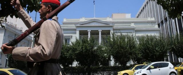 Στον εισαγγελέα 43 ΜΚΟ από Κοτζιά- Βρέθηκαν κονδύλια σε offshore!