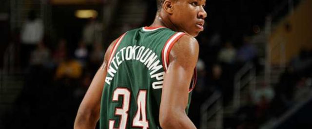 Τα απίθανα tweets που ανέβασαν οι Milwaukee Bucks για τον Αντετοκούμπο
