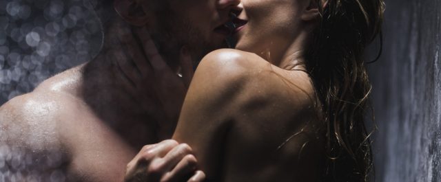 ΣΕΞ: Ο νέος είναι ωραίος, αλλά ο μεσήλικας πιο ικανοποιημένος