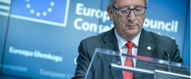 Διαμεσολάβηση Γιούνκερ για την αξιολόγηση- Ζητά αντιστάθμισμα η Αθήνα για το αφορολόγητο