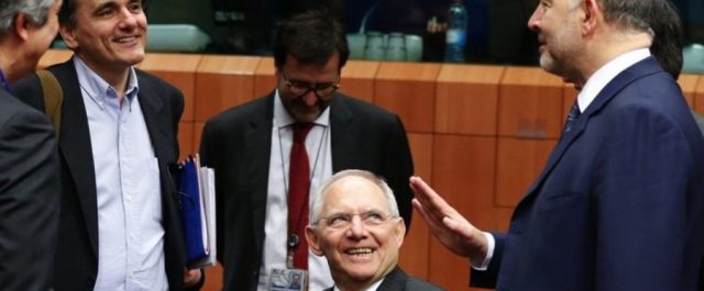 Γιατί αναδιπλώθηκε ο Σόϊμπλε και βγήκε “λευκός καπνός” από το Eurogroup