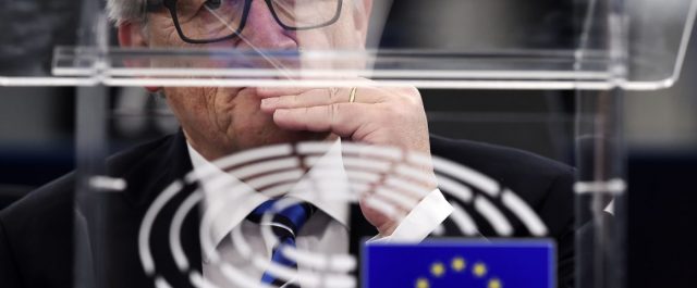 Politico: Πως ο Γιούνκερ θα προσπαθήσει να σώσει την Ευρώπη από τον εαυτό της…