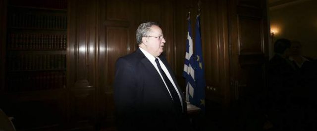 Κοτζιάς: Δεν ήταν υποχρεωτικό να ανακοινωθεί το ταξίδι του πρωθυπουργού στο Παρίσι