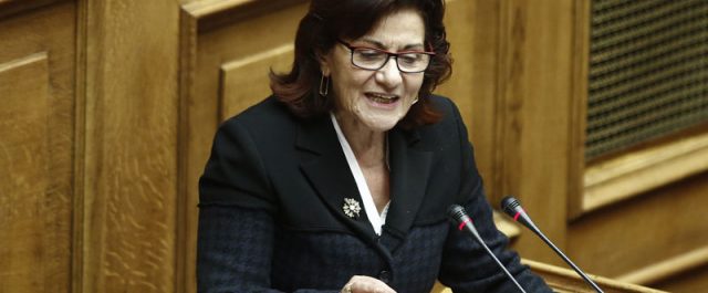 Φωτίου: Έως το Πάσχα 350.000 σχολικά γεύματα