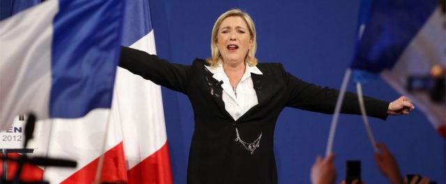 Καμουφλαρισμένος ρατσισμός στο προεκλογικό βίντεο κλιπ της Μαρί Λεπέν