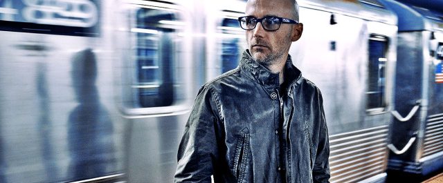 Moby: Οι Ρώσοι εκβιάζουν τον Τραμπ με στοιχεία για “έκφυλες συμπεριφορές του”