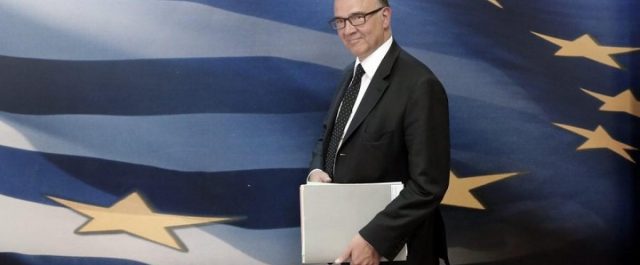 Εφικτή μια πολιτική συμφωνία τη Δευτέρα, δηλώνει ο Μοσκοβισί