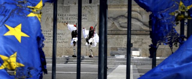 Metron Analysis: 64% ευρώ vs 31% δραχμή!