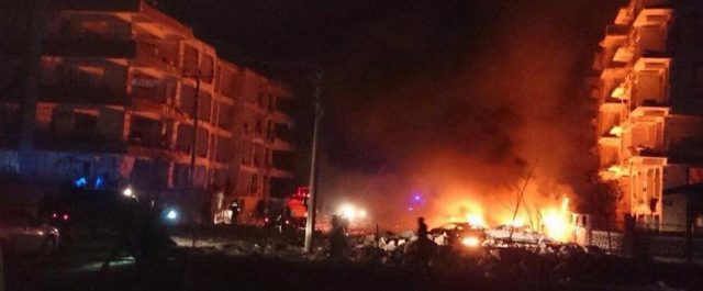 Τουρκία: Επίθεση με παγιδευμένο αυτοκίνητο σε κατοικίες δικαστικών- Ένα παιδί νεκρό